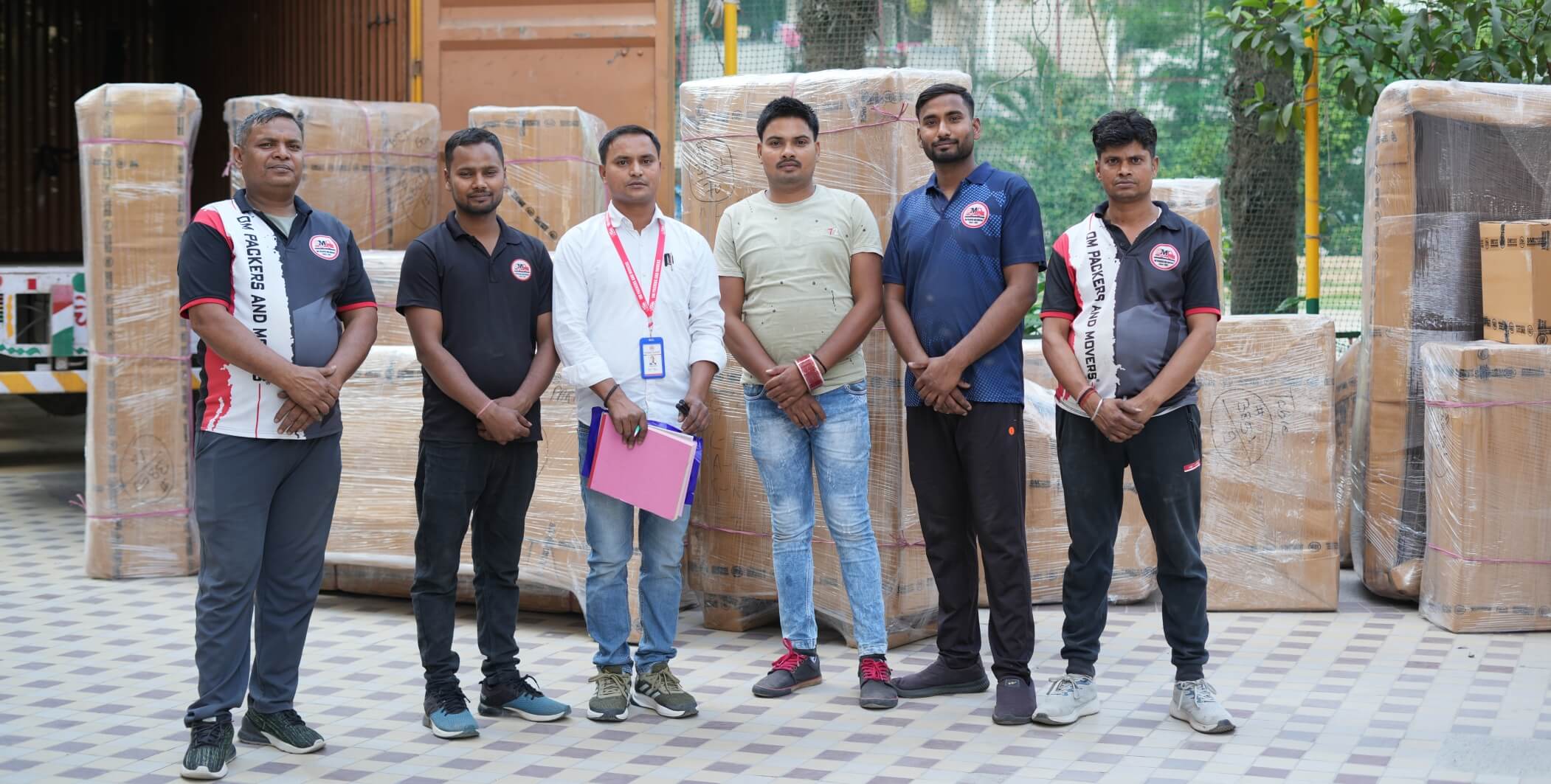 OM Packers and Movers Team