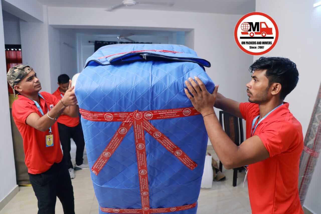 om packers and movers india 7