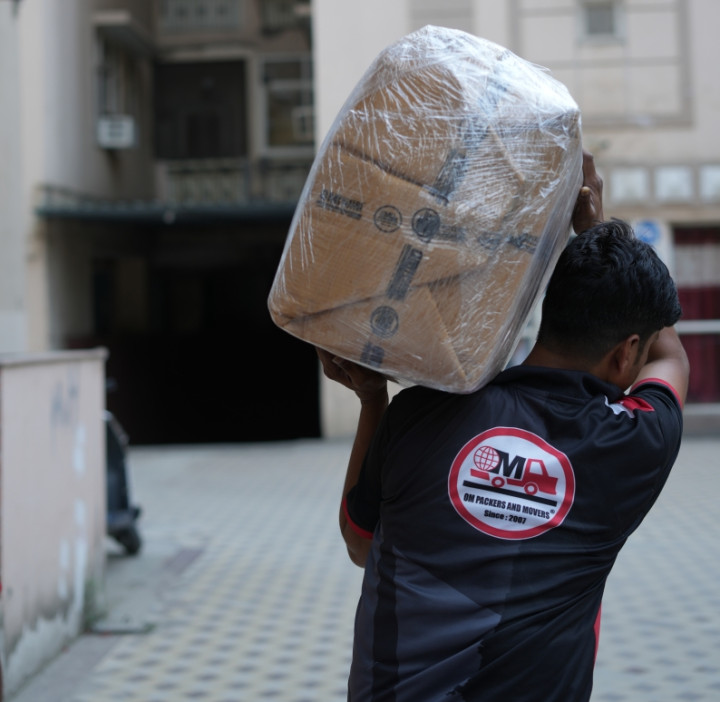 How packers and movers scam you?